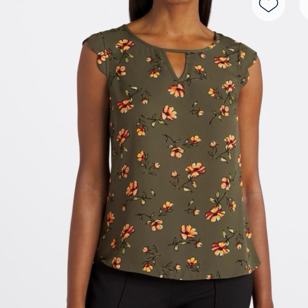 Floral Green Top by Fortune + Ivy